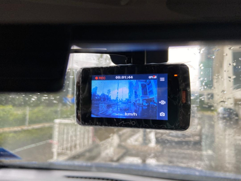 行车记录仪测评：Mio MiVue 792 ，物有所值的行车记录仪