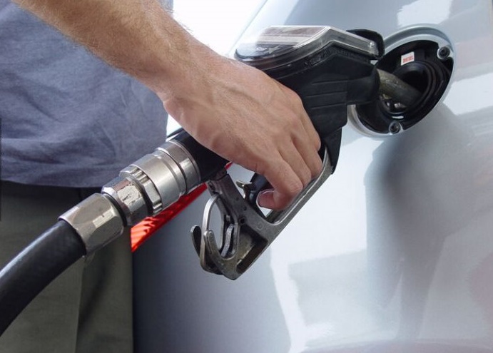 3月油价：除了柴油以外油价悉数下调！