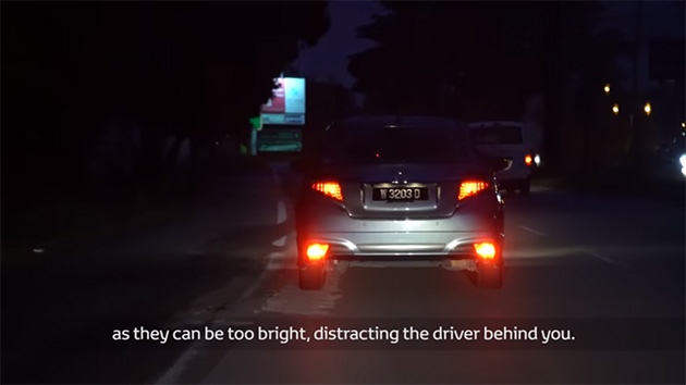 为了其他的驾驶人士着想，请不要在不对的时候开启你的后雾灯！
