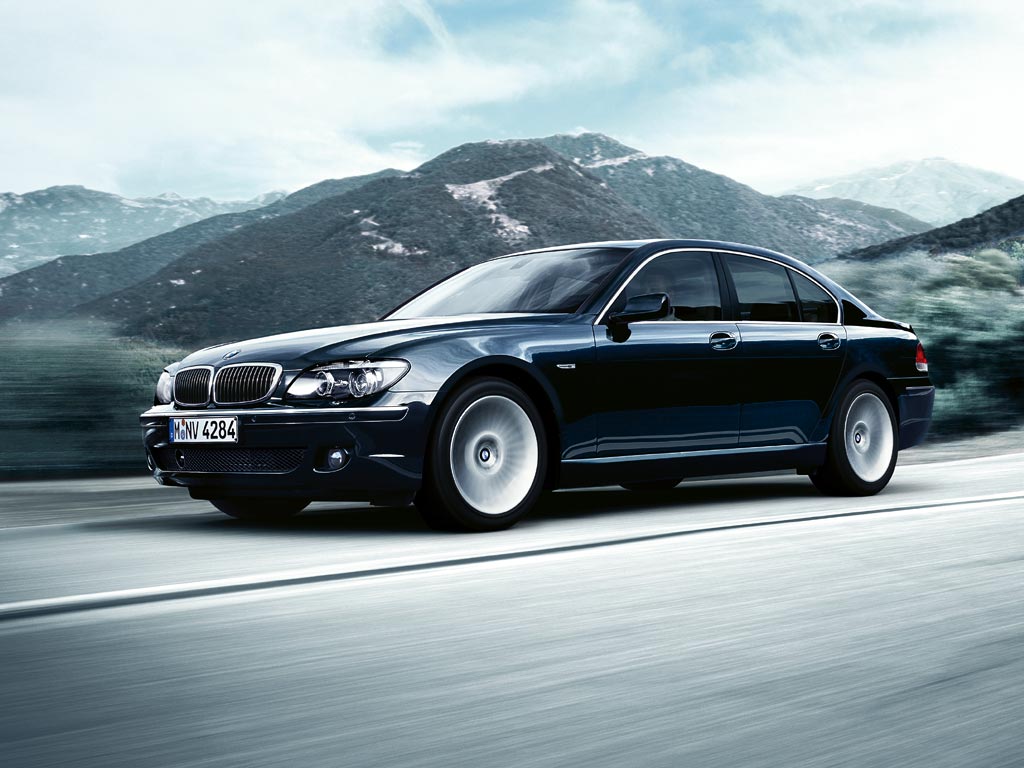 BMW 7-Series E65/E66 车门无端端开启，美国BMW召回4万5千多辆7系列！