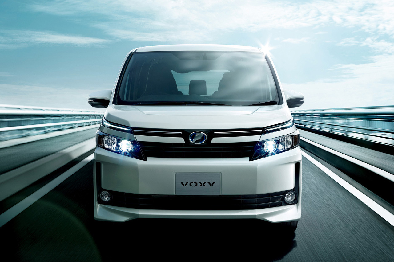 Toyota Voxy 小改款7月推出，搭载Toyota Safety Sense主动式安全系统！