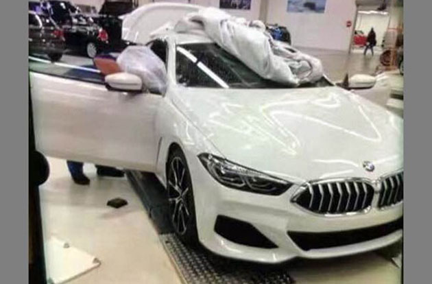BMW 8 Series 实车照首次曝光，设计超前卫！