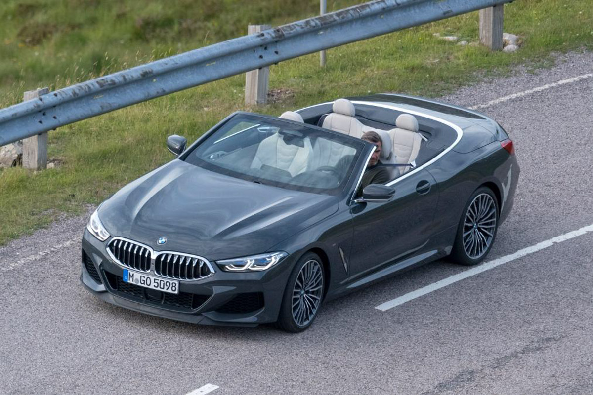 明年登场， 2019 BMW 8 Series Convertible 无伪装曝光！