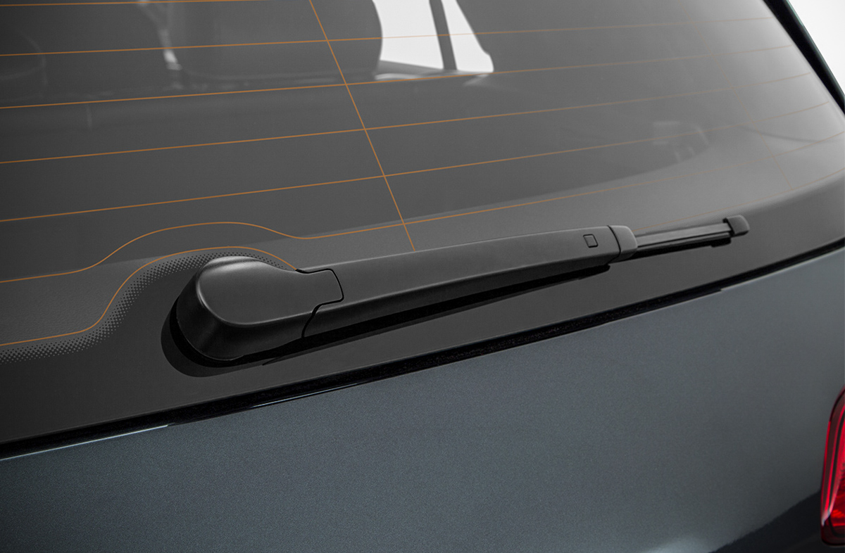 汽车小知识：为什么只有掀背车有 Rear Wiper ？