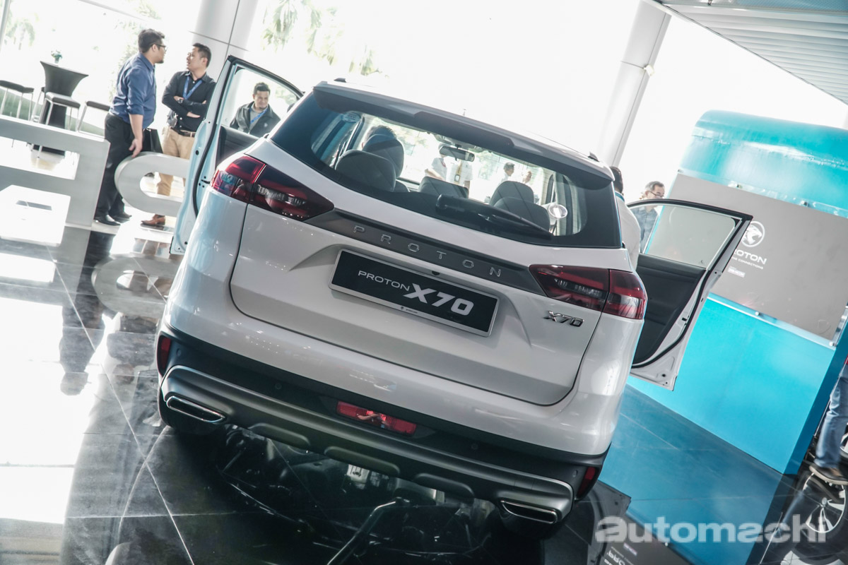 图库：2020 Proton X70 CKD Standard，售价 RM94,800