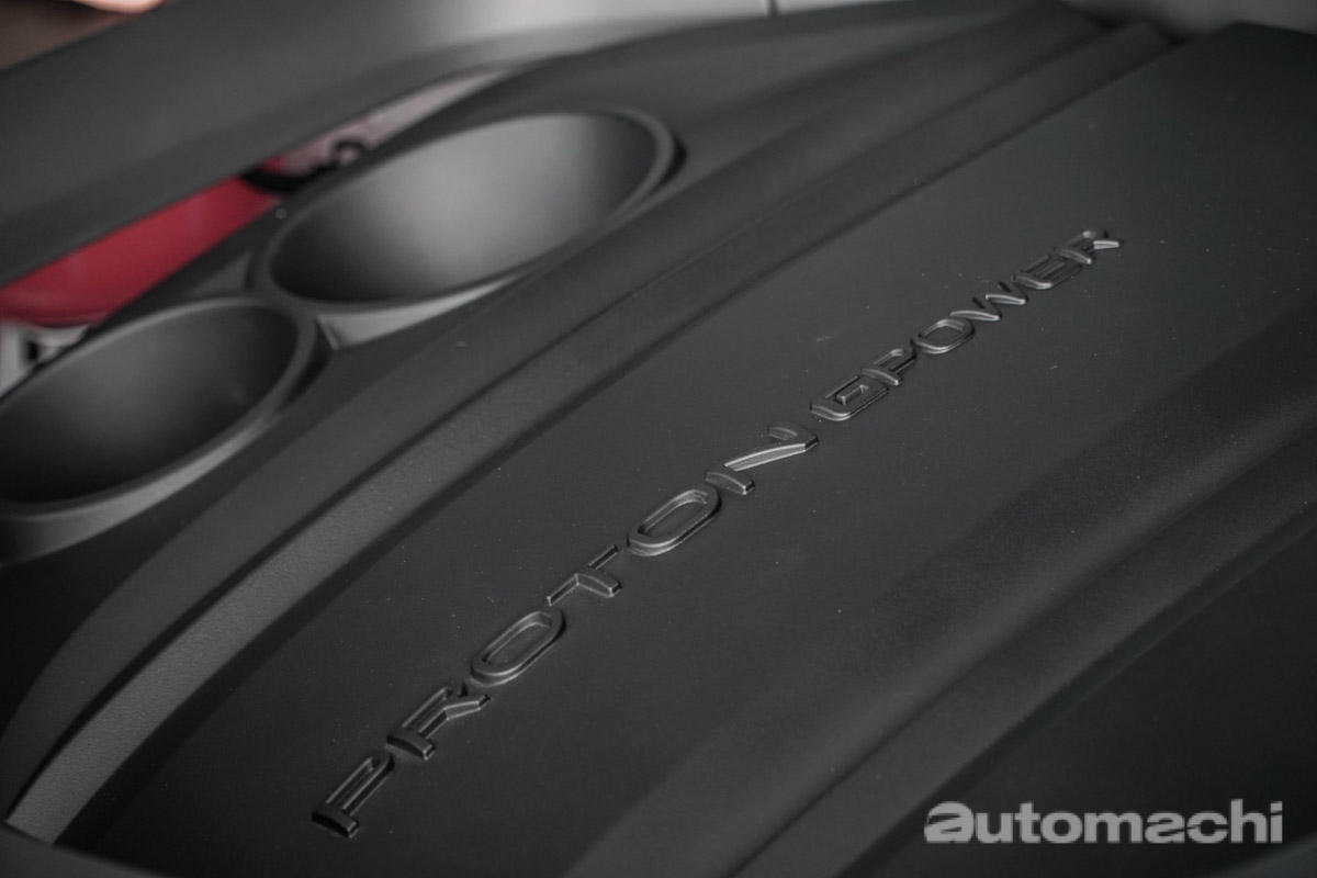 图库：2020 Proton X70 CKD Standard，售价 RM94,800