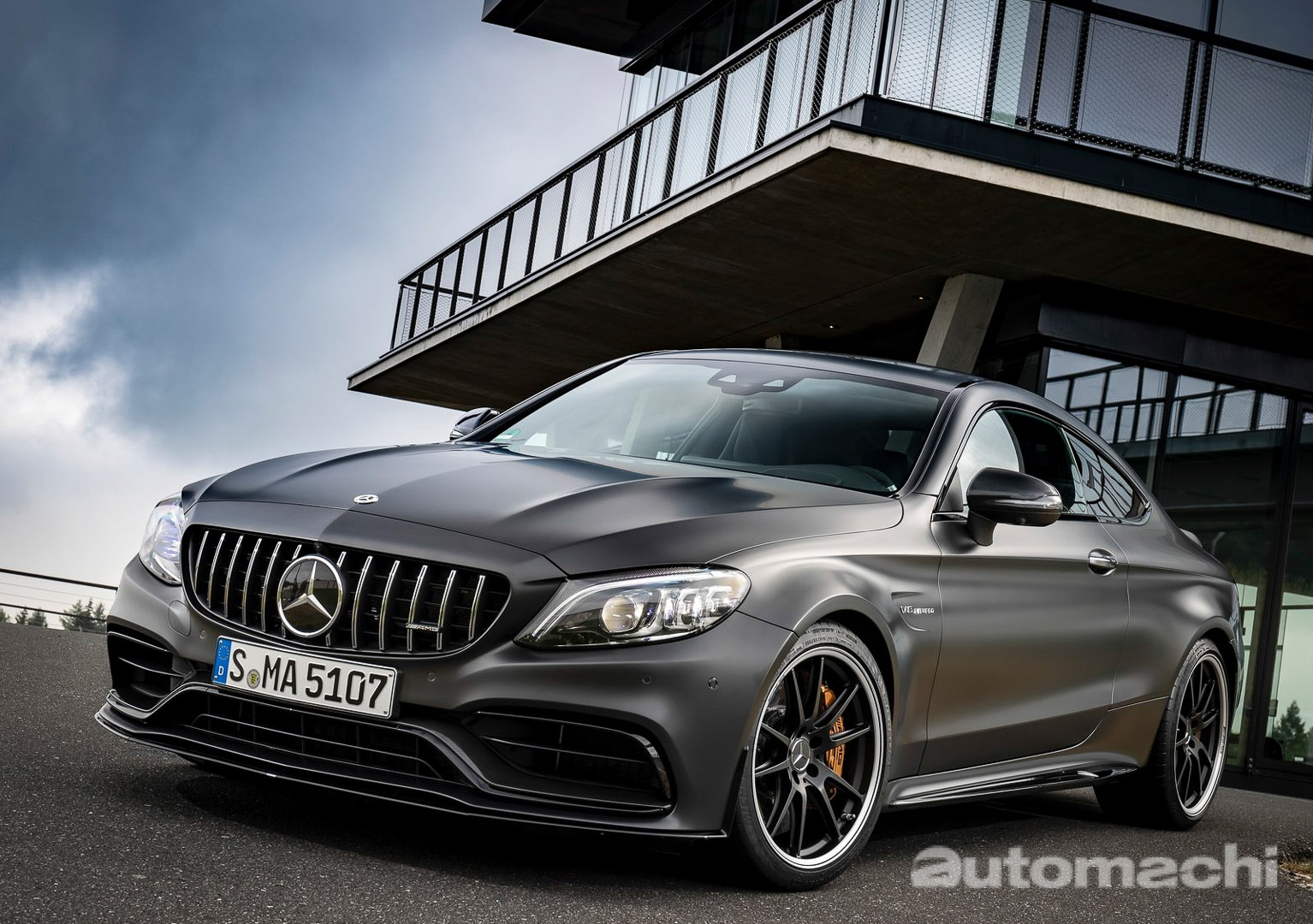 Mercedes-AMG C63 大改款或将采用 Downsize Turbo 引擎