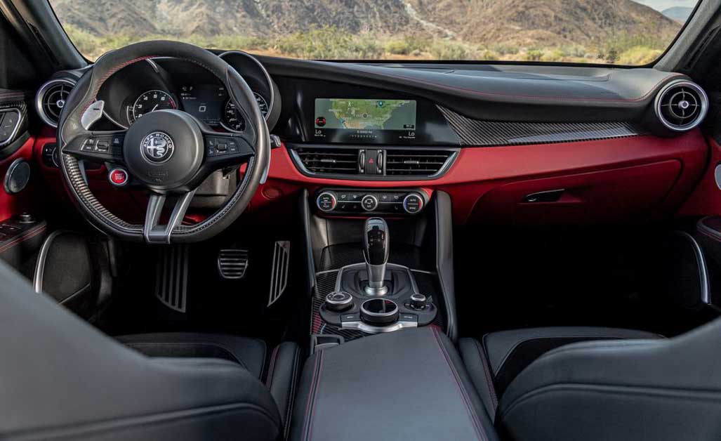 Alfa Romeo Giulia Quadrifoglio,一辆完美的意大利轿跑