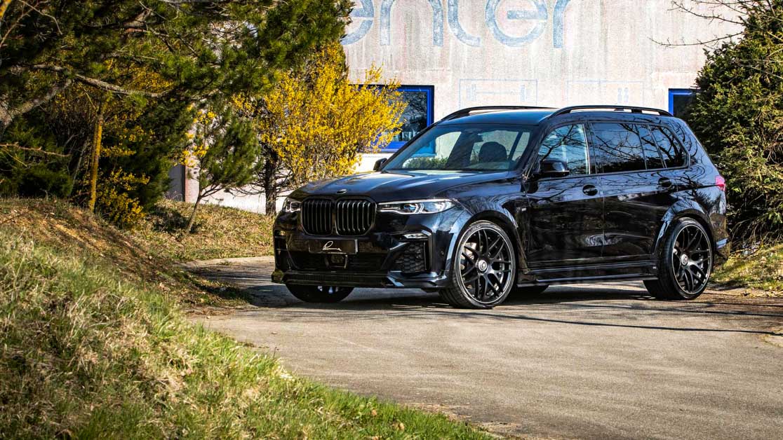 BMW X7 Lumma CLR 黑暗登场，外观煞气十足