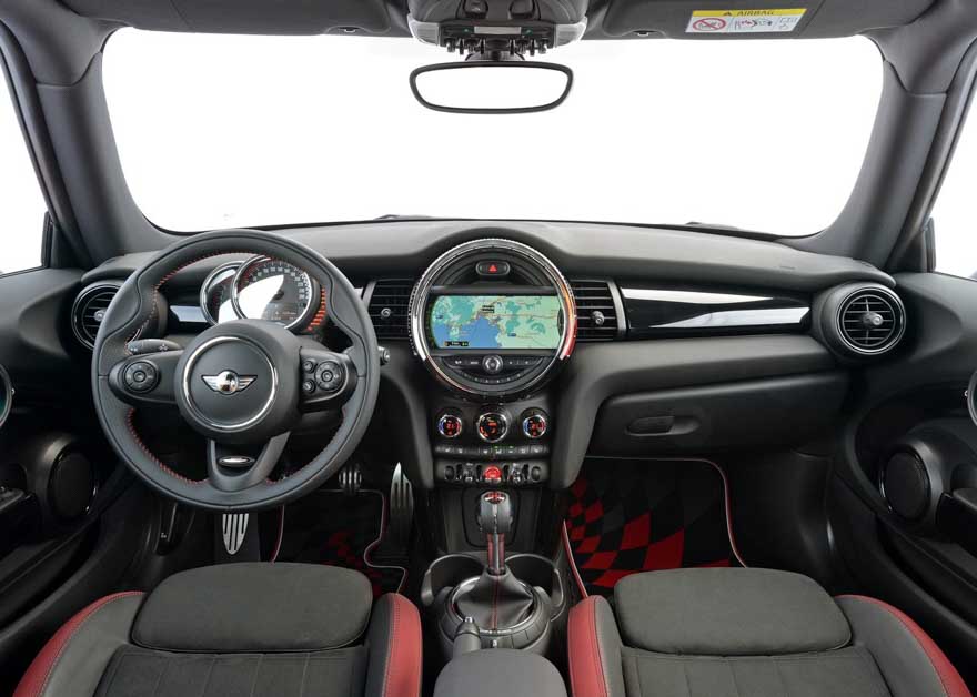 Mini 3 Doors JCW，一款扮猪吃老虎的性能钢炮