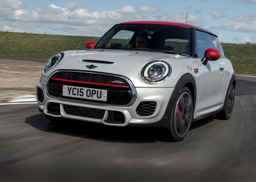 Mini 3 Doors JCW，一款扮猪吃老虎的性能钢炮