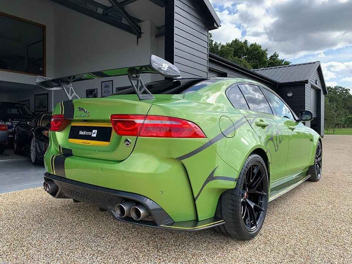 Jaguar XE SV Project 8 来到我国,售价RM 2,200,000!