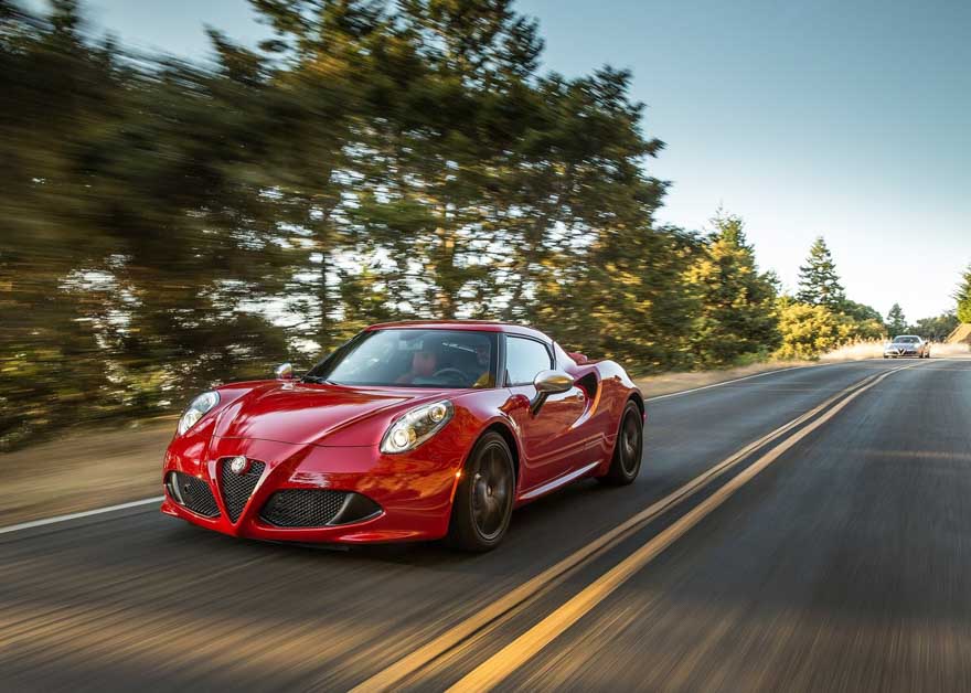 Alfa Romeo 4C，一辆完美的意大利 MR 小跑车