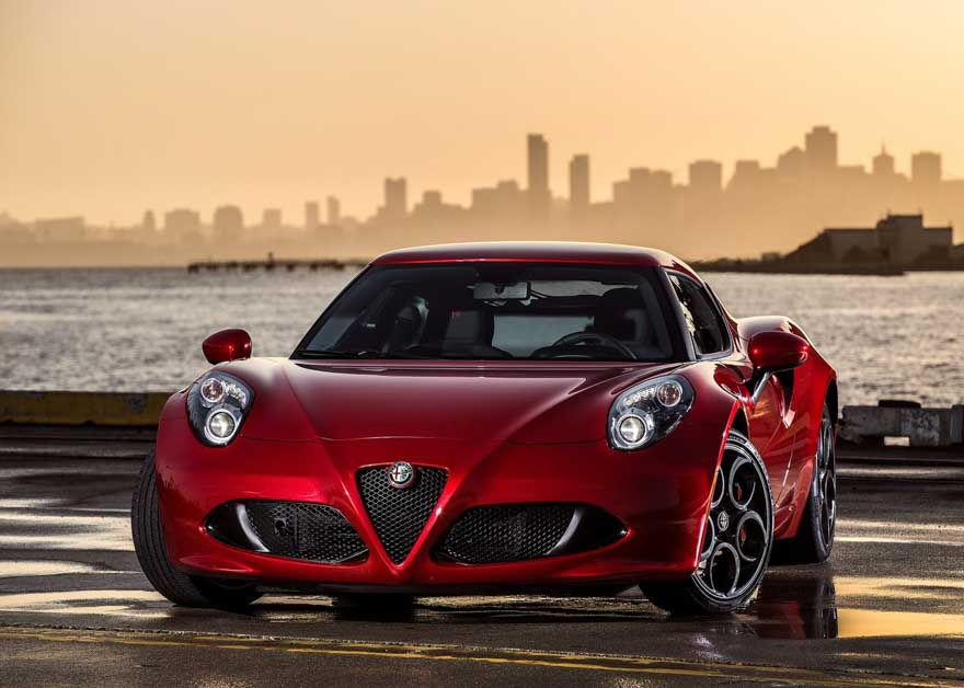 Alfa Romeo 4C，一辆完美的意大利 MR 小跑车