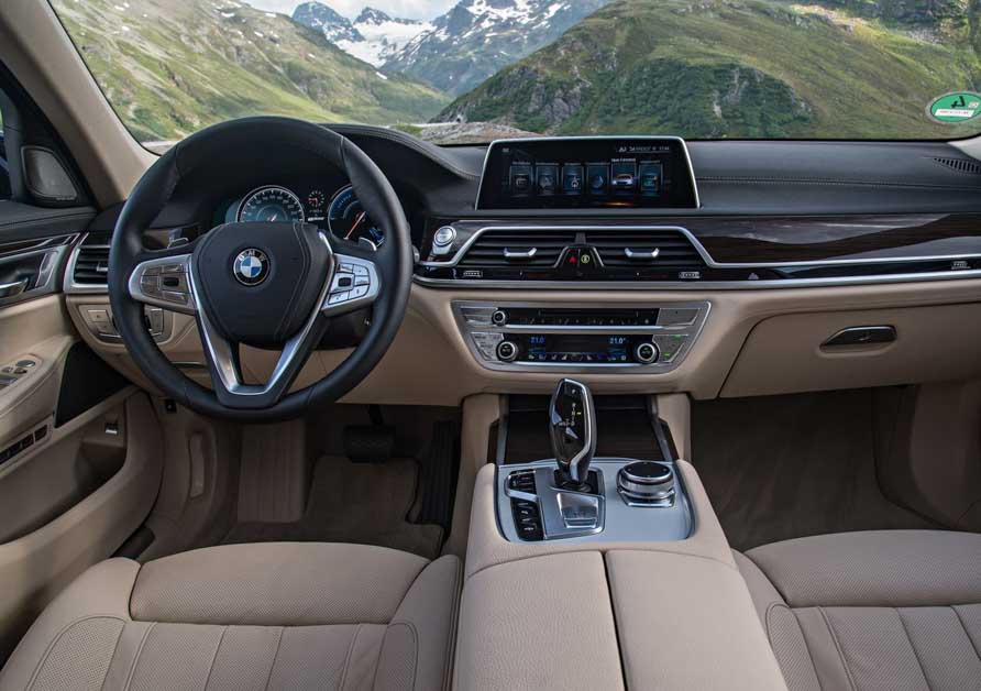 超值二手豪华房车：BMW 740Le