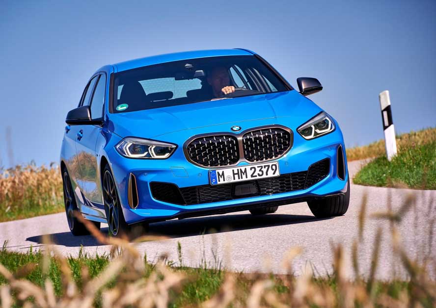 BMW M135i xDrive 现身我国平行二手车商，开价 RM320,000！