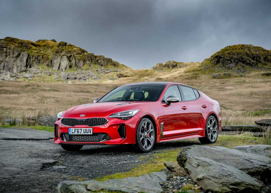 Kia Stinger 将推出小改款车型来画上句号，韩系轿跑因销量惨淡而被淘汰