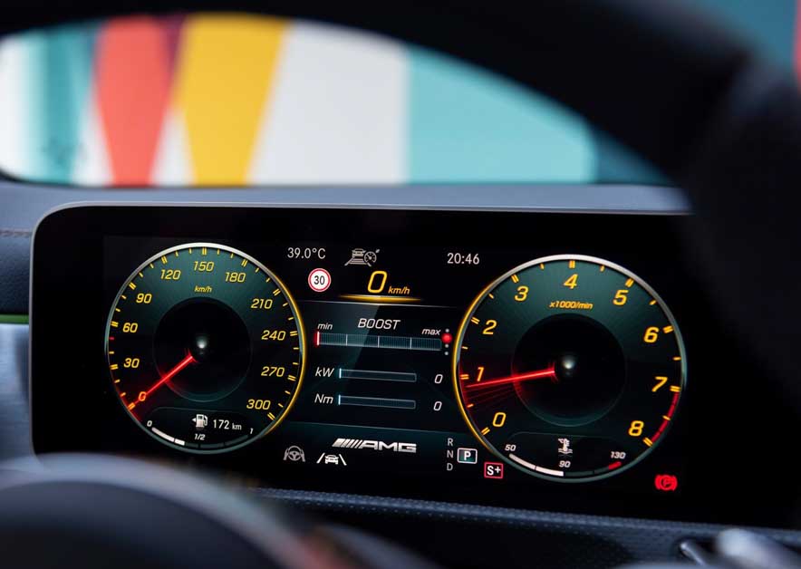 Mercedes-AMG A45 S 正式公开预定，地表最强钢炮即将登陆我国市场？