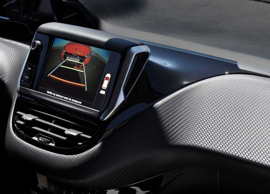 Peugeot 208 Puretech 新车价只需约 RM68,888 就可带回家!