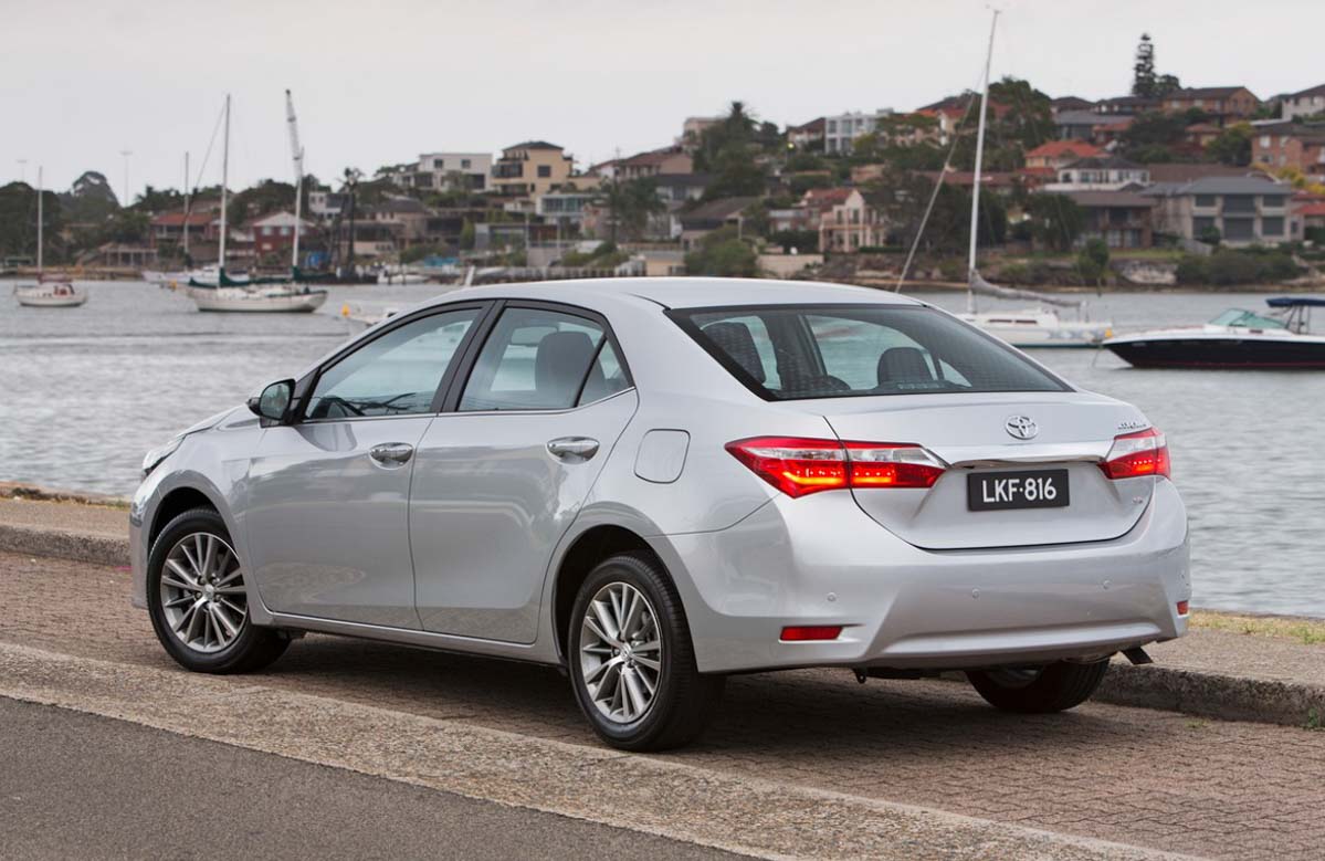 值得考虑二手车： Toyota Corolla Altis E170