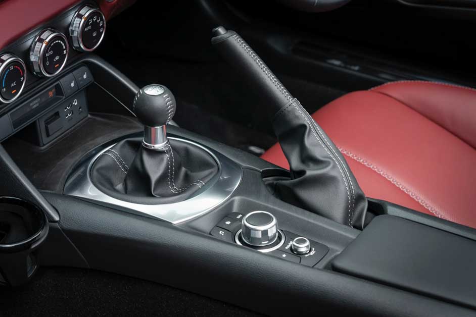 2021 Mazda MX-5 R Sport 限量登场，搭载1.5L Skyacitv-G 引擎