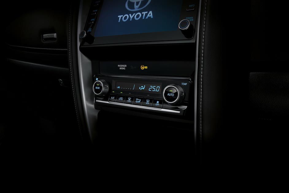 2021 Toyota Fortuner 正式登场，颜值超高的7人座SUV！