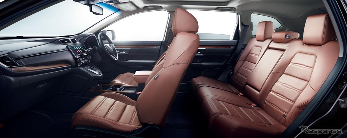 2021 Honda CR-V 日本推出小改款车型，外形小升级，备有流水转向灯