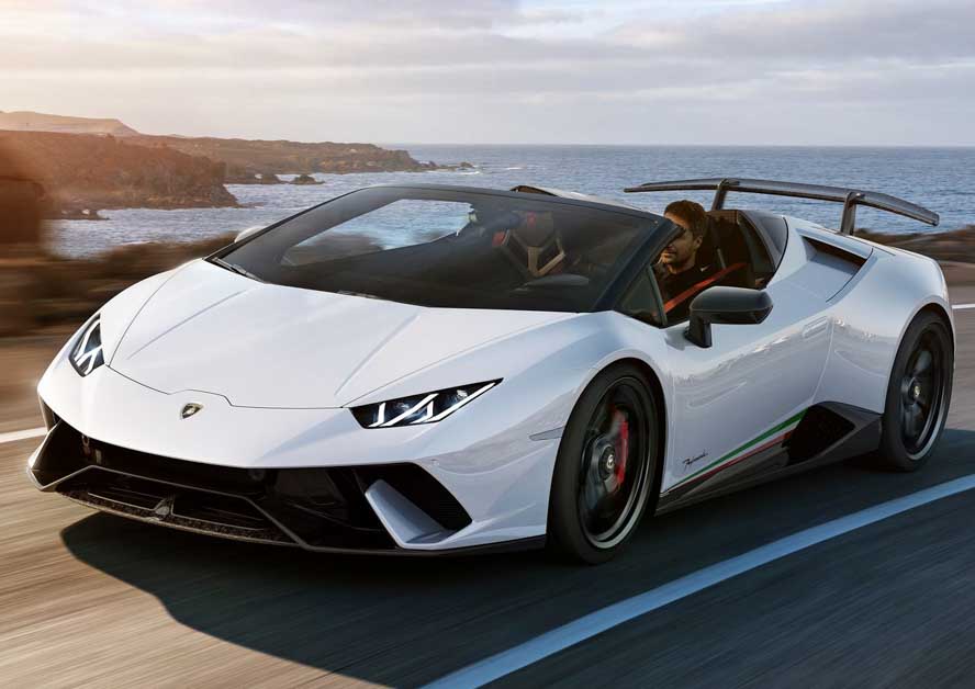 史上最短命的 Lamborghini？Huracan Performante Spyder 刚提车就被撞毁