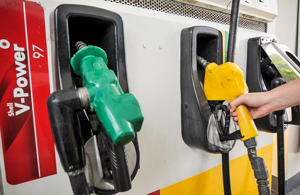 消息大逆转，政府没有撤销 RON95 以及 EURO 2M 燃油顶价政策