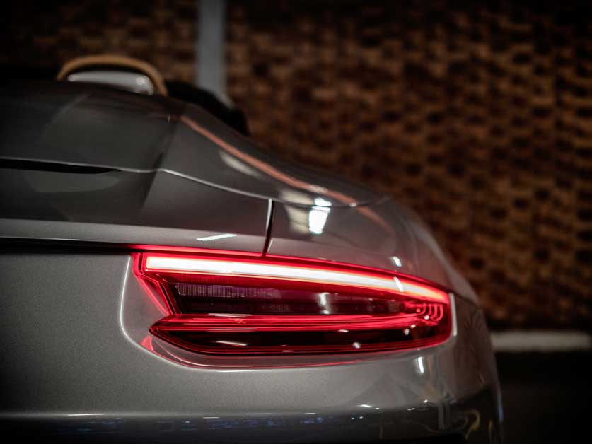 Porsche 911 Speedster 登陆我国市场,售价270万!