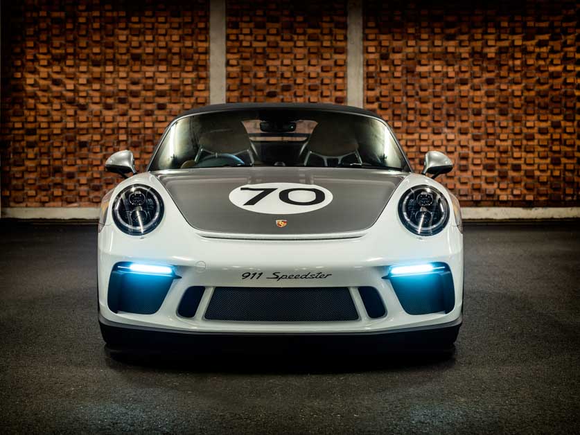 Porsche 911 Speedster 登陆我国市场,售价270万!