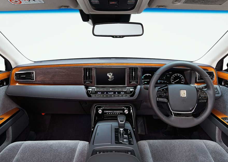 Toyota Century 登陆我国平行二手车商，开价127万令吉！