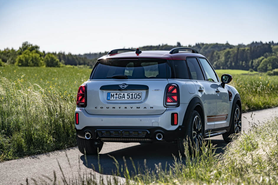 2021 MINI Countryman JCW 发布，306PS，5.1秒破百的 Crossover