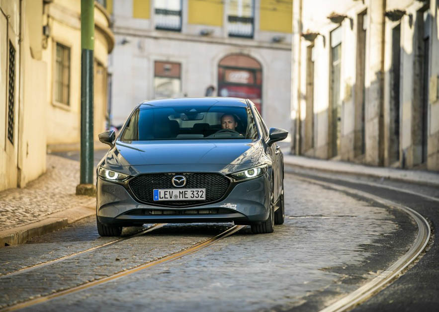 Mazda 3 2.5 Turbo 的对手有谁？而它是不是真的那么强？