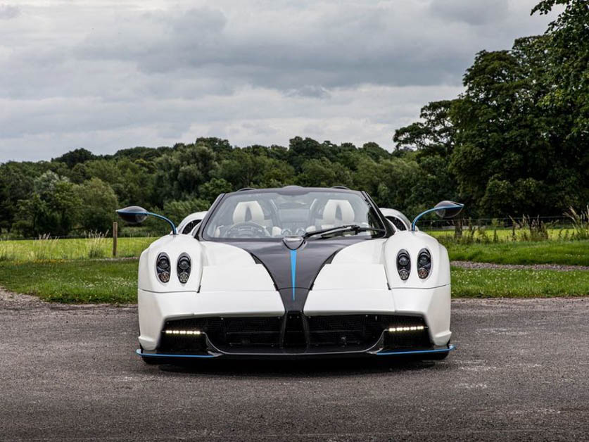 全马首台！Pagani Huayra Roadster 登陆我国平行二手车商