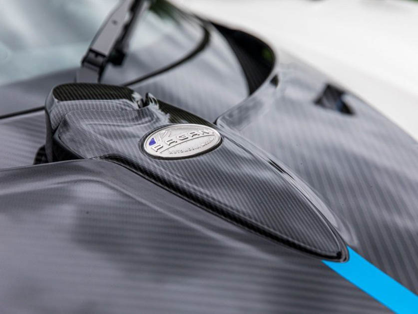 全马首台！Pagani Huayra Roadster 登陆我国平行二手车商