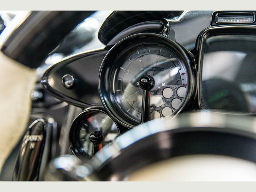 全马首台！Pagani Huayra Roadster 登陆我国平行二手车商