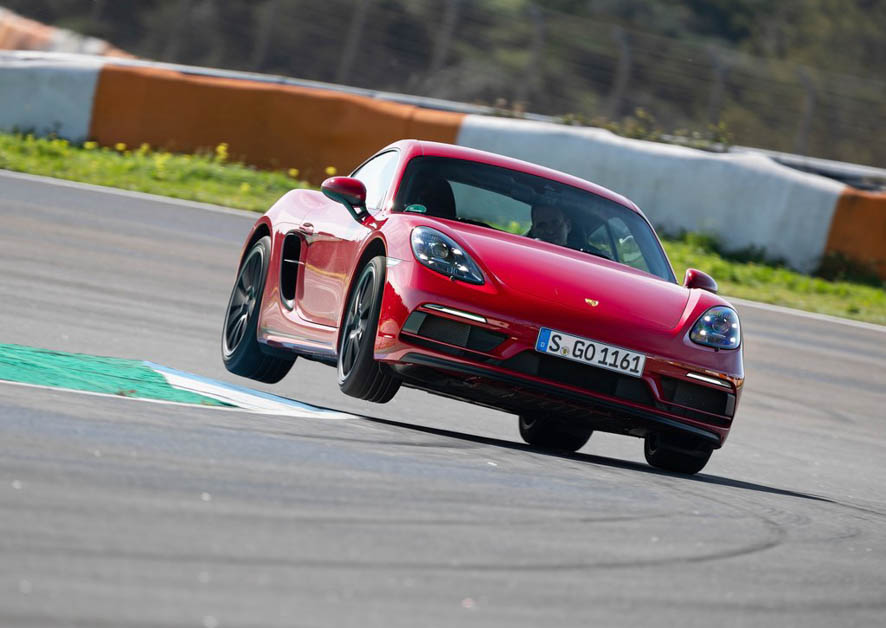 2020 Porsche Cayman GT4 & 718 Spyder 登陆我国，售价由 RM970,000 起跳！