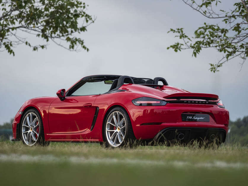 2020 Porsche Cayman GT4 & 718 Spyder 登陆我国，售价由 RM970,000 起跳！