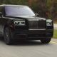 Rolls Royce Cullinan Black Badge 刚提车就撞毁，百万 SUV 就这样没了！