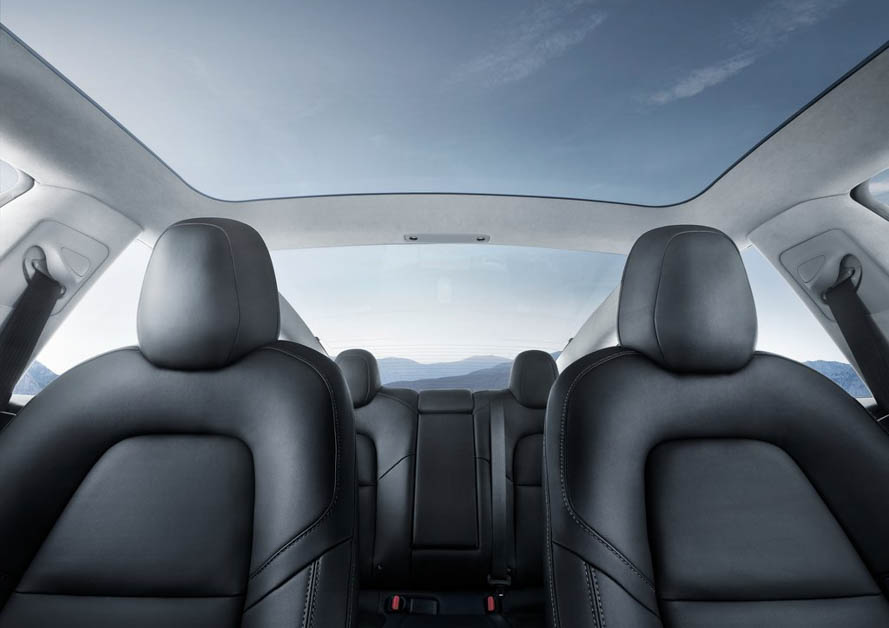 Tesla Model 3 新车登陆我国市场，售价由 RM385,000 起跳？