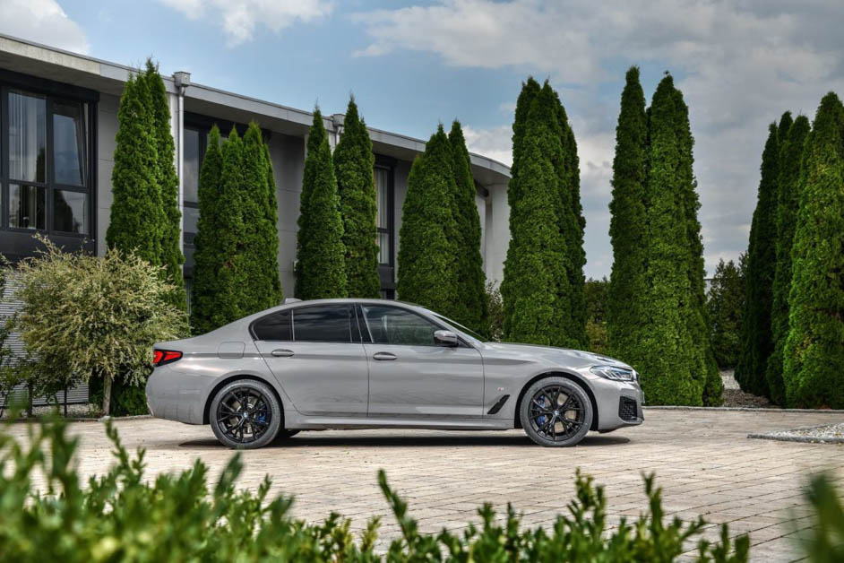 BMW 545e xDrive
