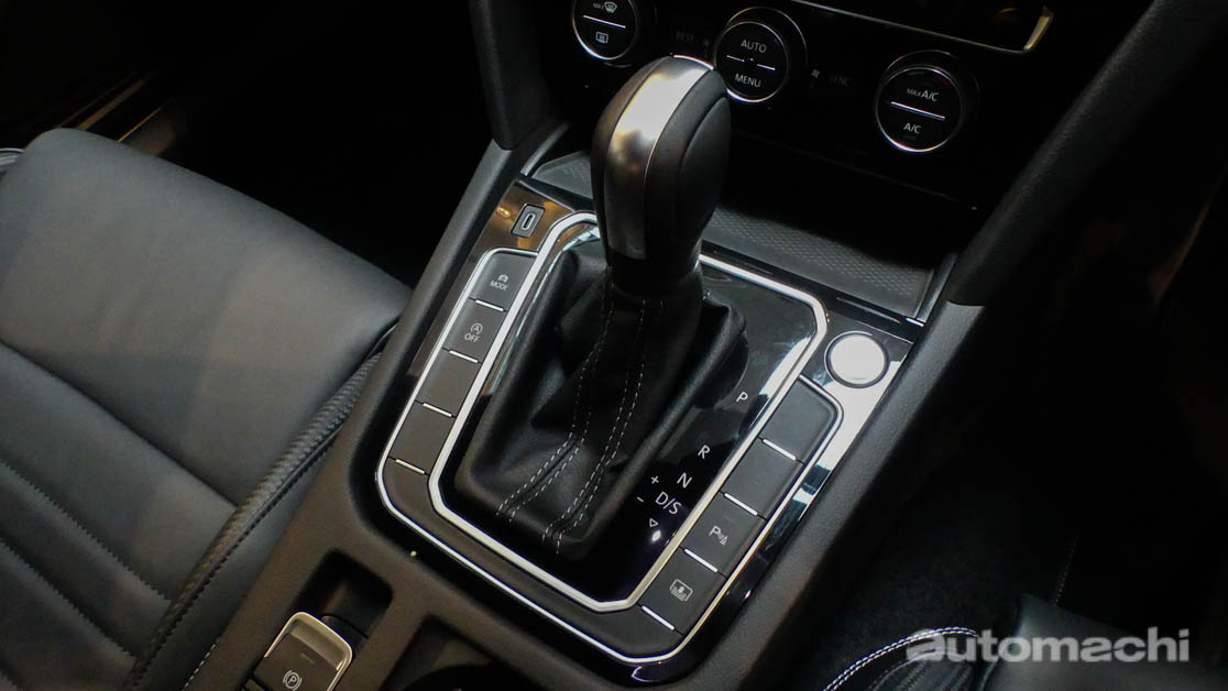 2020 Volkswagen Passat R-Line