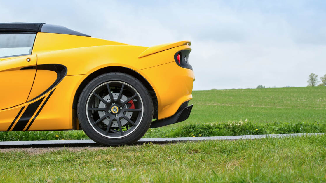 Lotus Elise Sport 220 