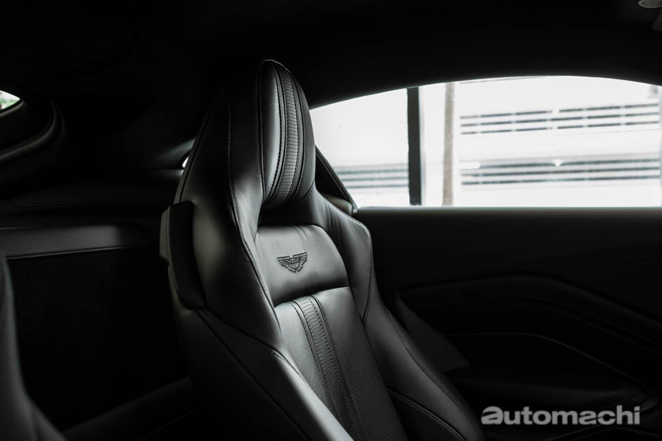 Aston Martin Vantage Dark Knight Edition