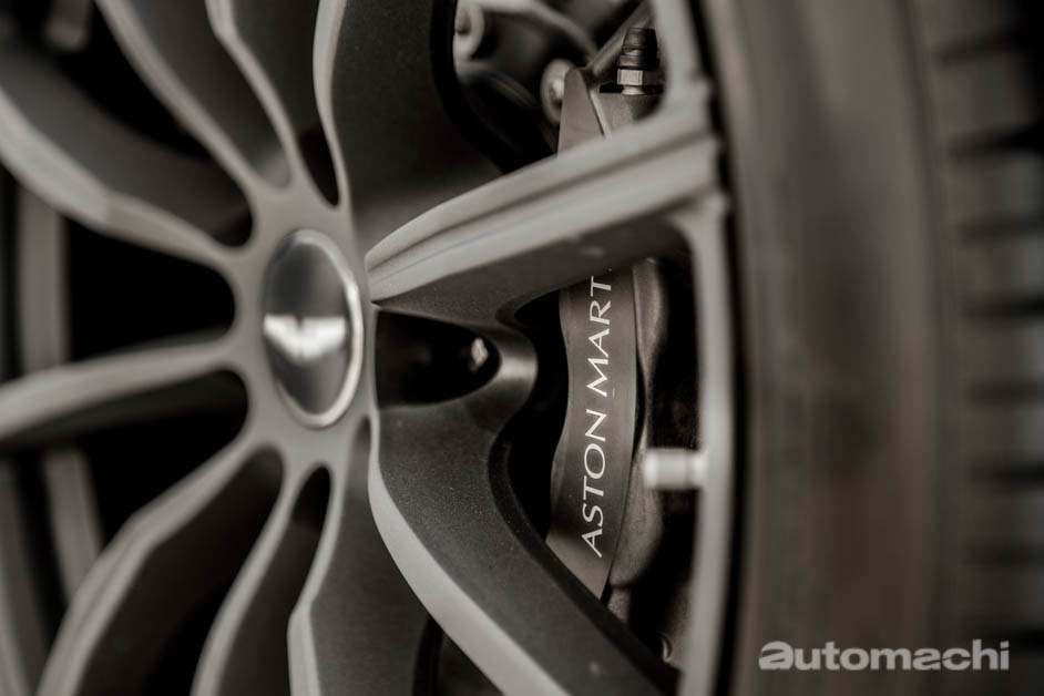 Aston Martin Vantage Dark Knight Edition