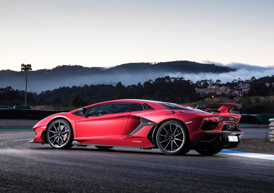 Lamborghini Aventador Hybrid