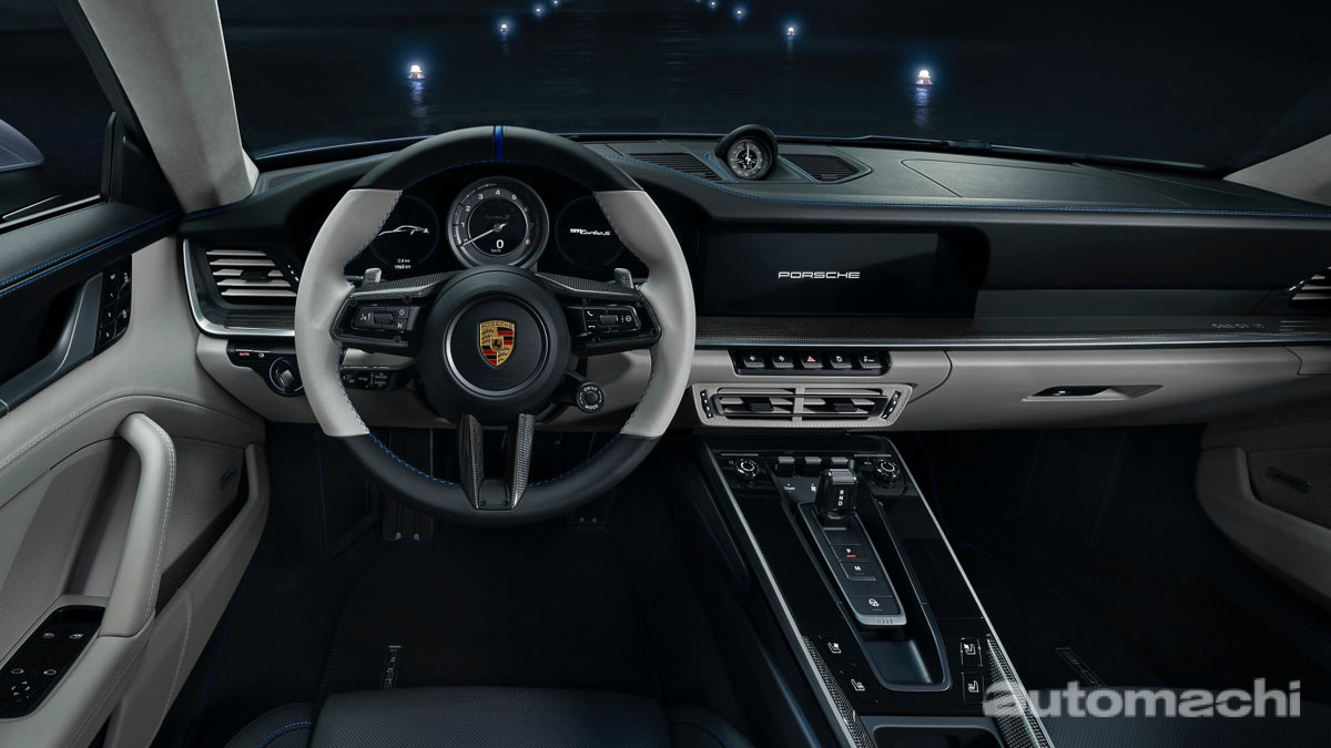 想要 Porsche 911 Turbo S ?买飞机送给你!