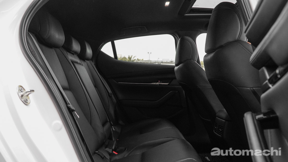 Mazda3 Liftback & Mazda CX-30 应该怎么选？