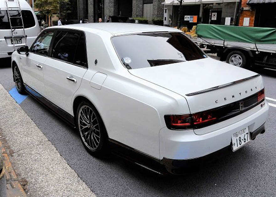 Toyota Century GR